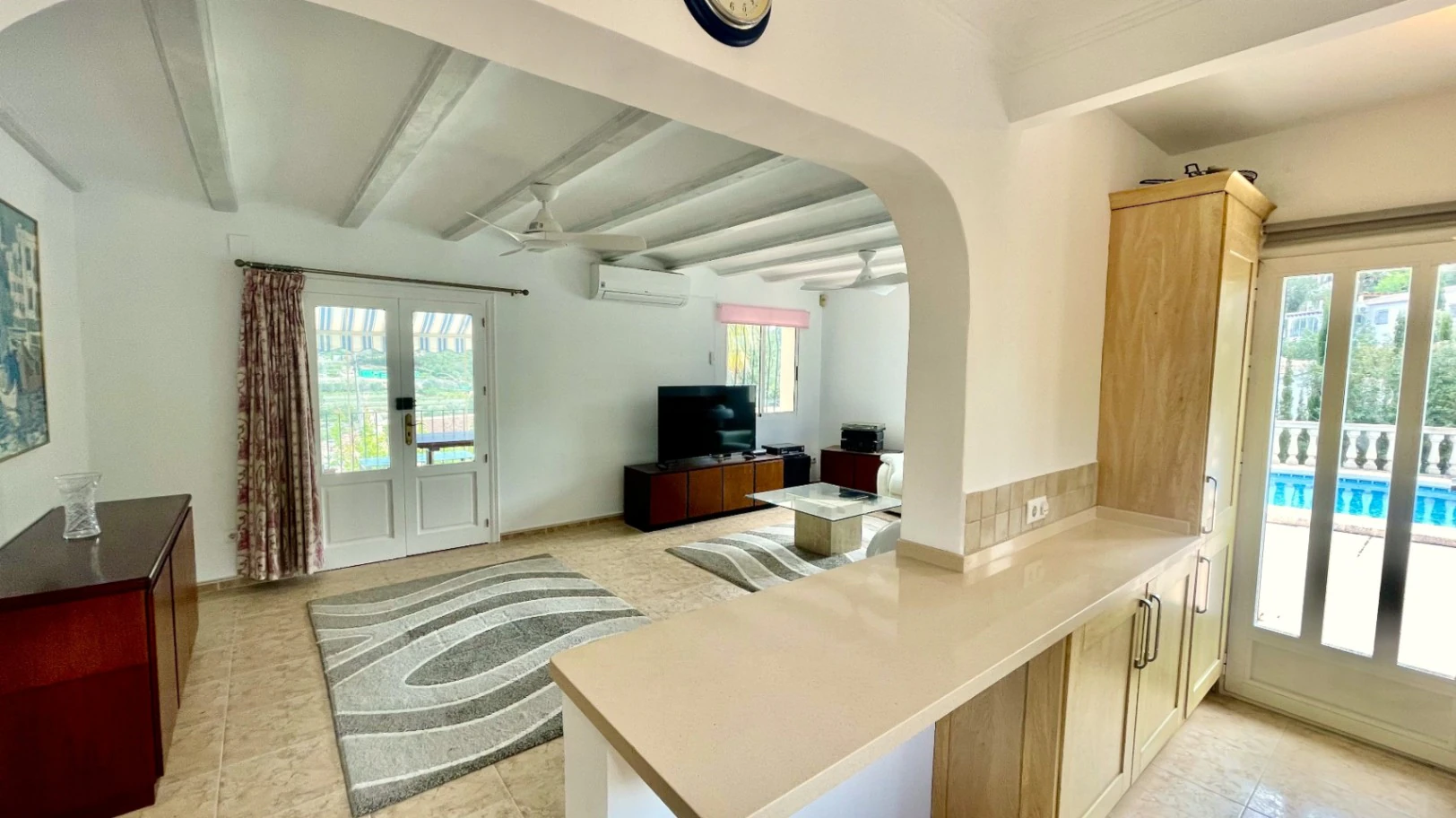 Villa for sale in Alcalali - Corner plot, mountain views