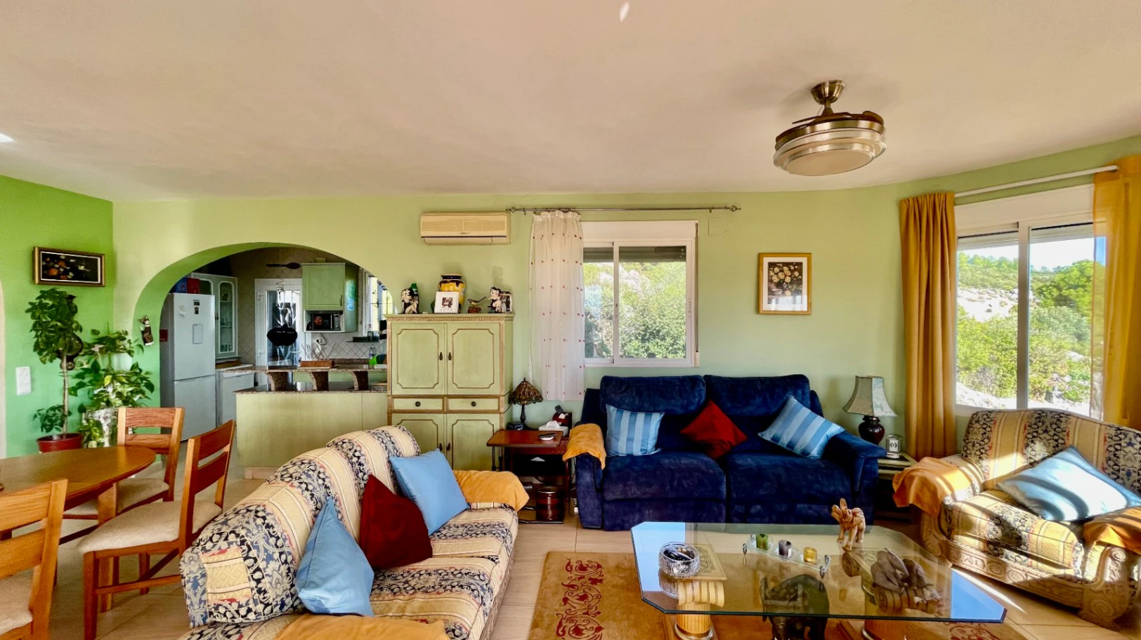 Villa for sale in Tormos: South-facing, panoramic views