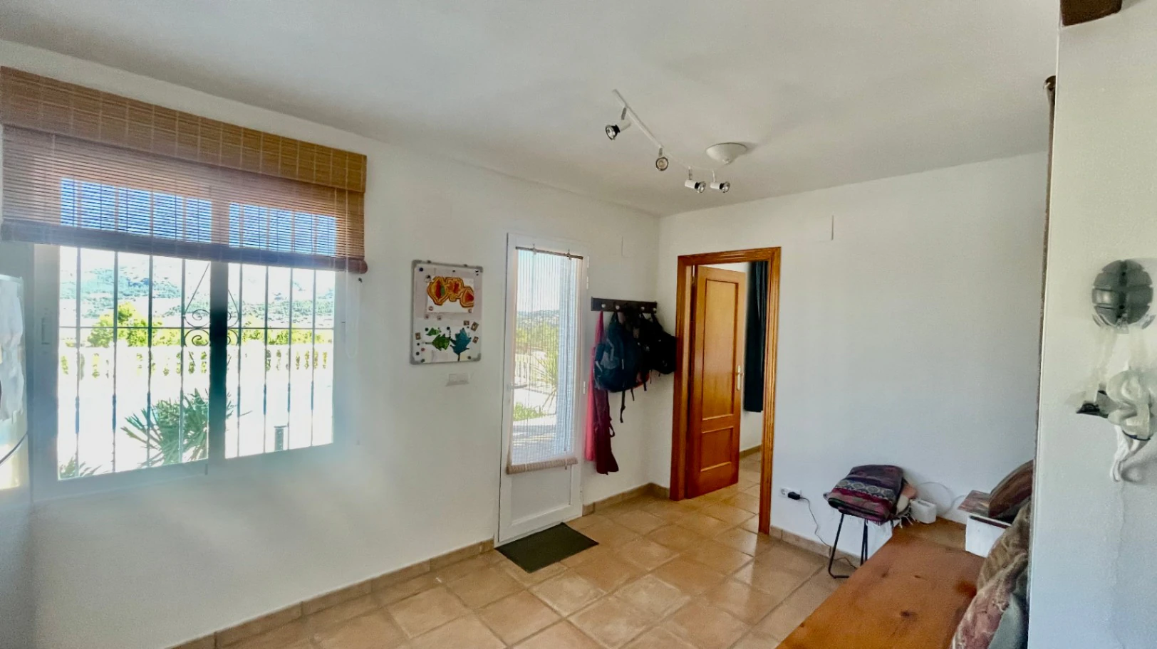 Villa for sale in Lliber:  Spectacular views, large plot
