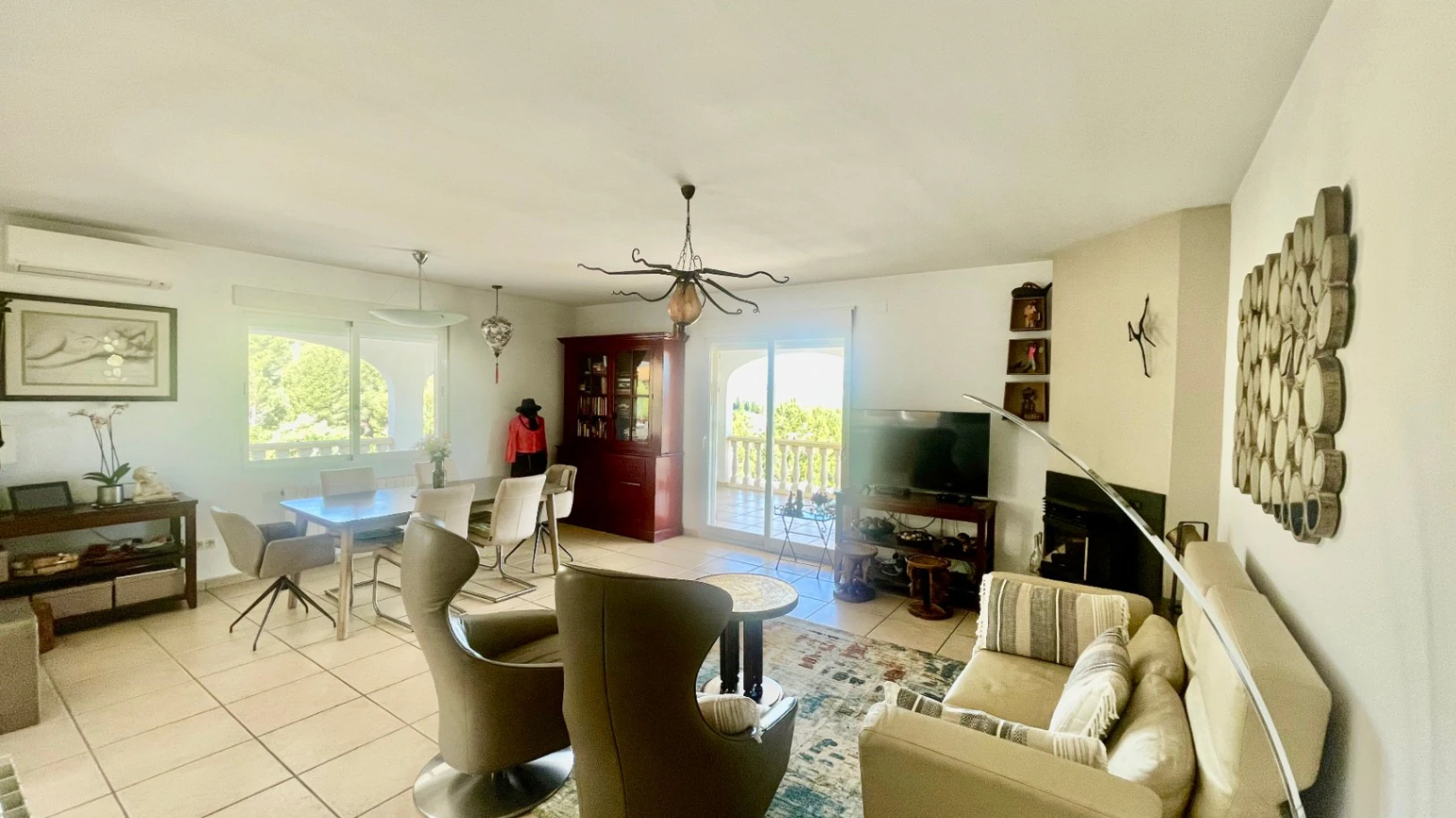 Villa for sale in Lliber:  Spectacular views, large plot