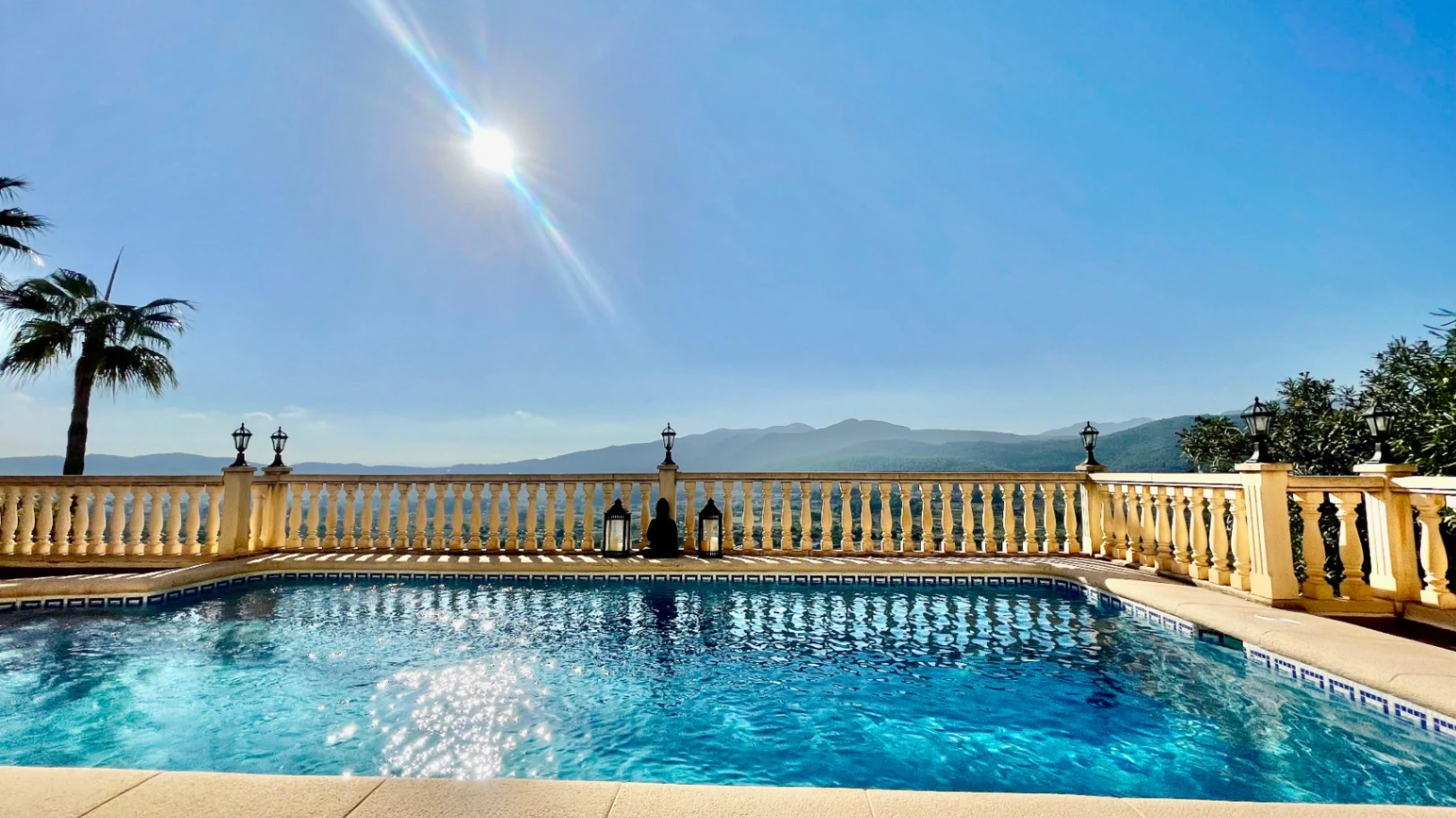 Villa for sale in Jalon: Spectacular, south-facing valley views