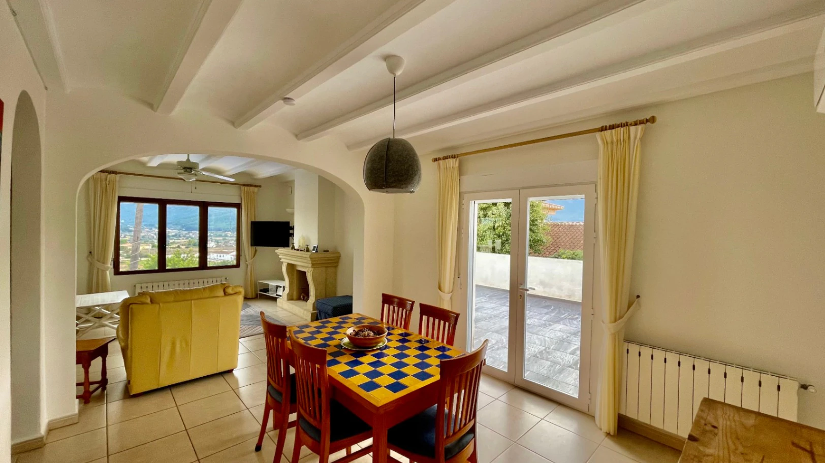 Villa for sale in Jalon: Frontline with spectacular south-facing views