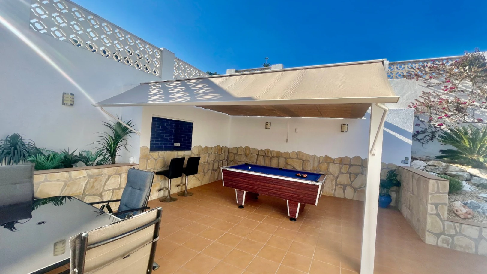 Villa for sale in Pedreguer - Impressive, modern, spectacular views