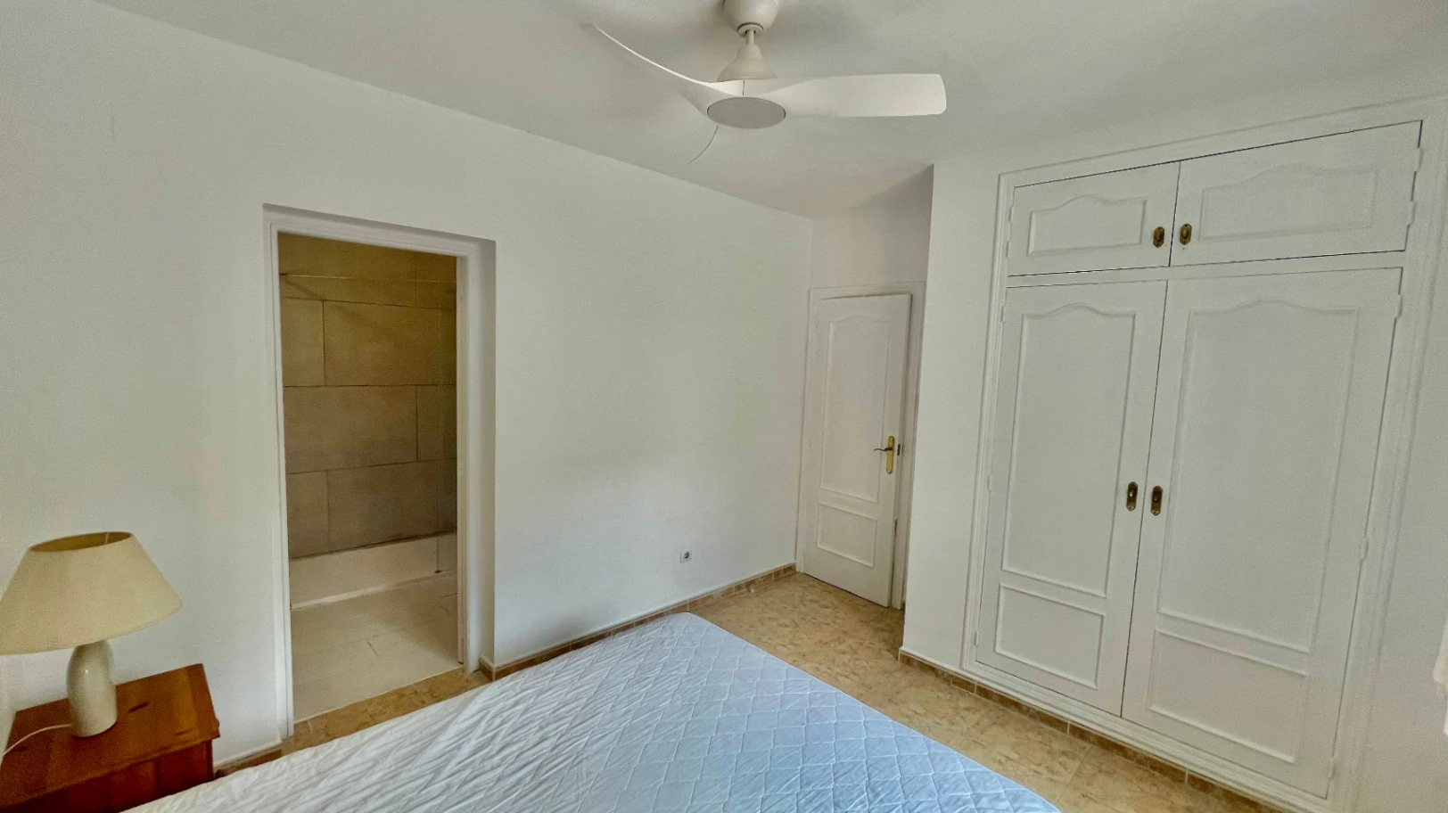 Villa for sale in Alcalali - Corner plot, mountain views
