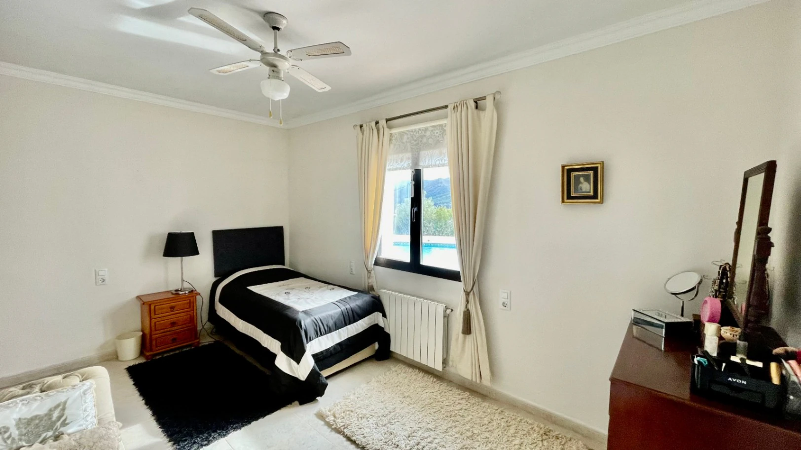 Villa for sale in Jalon: Secluded, sought-after location