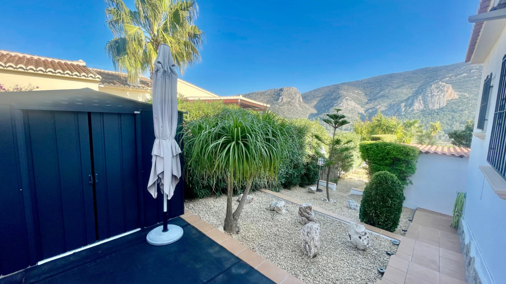 Villa for sale in Pedreguer - Impressive, modern, spectacular views
