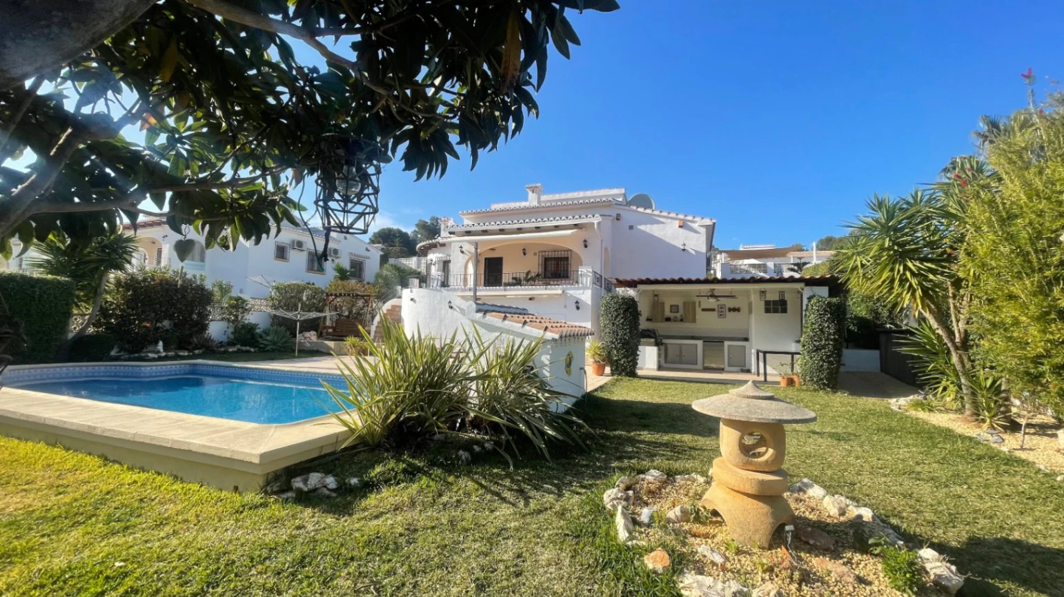 Villa for sale in Pedreguer - Impressive, modern, spectacular views