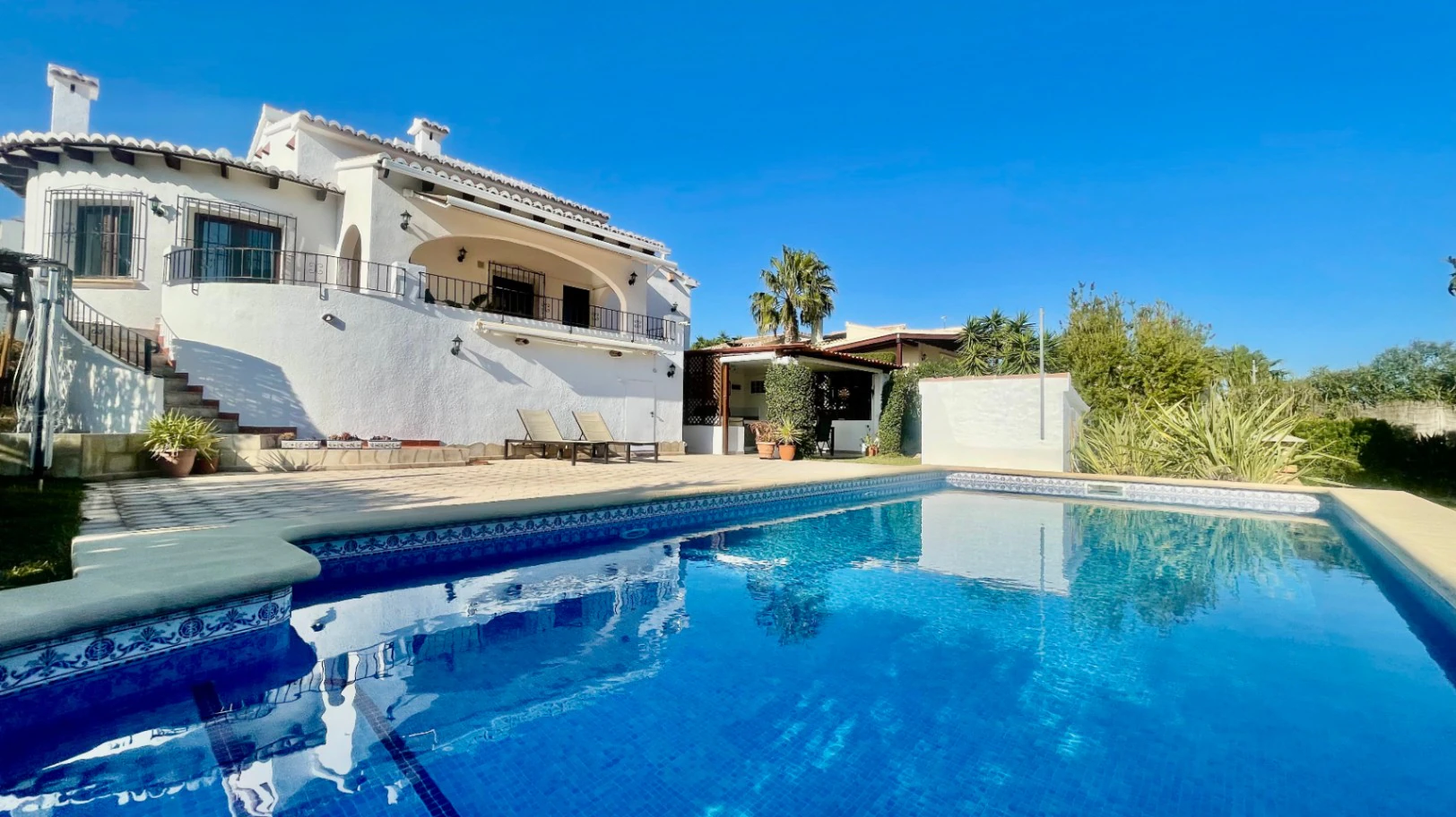 Villa for sale in Pedreguer - Impressive, modern, spectacular views
