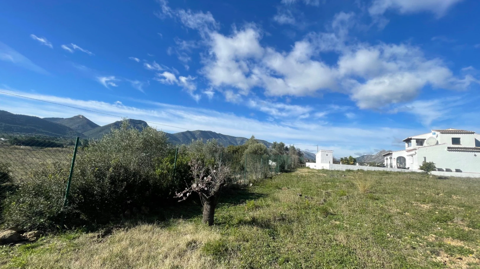 Villa for sale in Jalon: Secluded, sought-after location