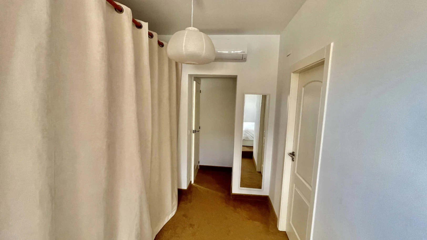 Villa en venta en Jalon: Lujosa, eficiente en energía