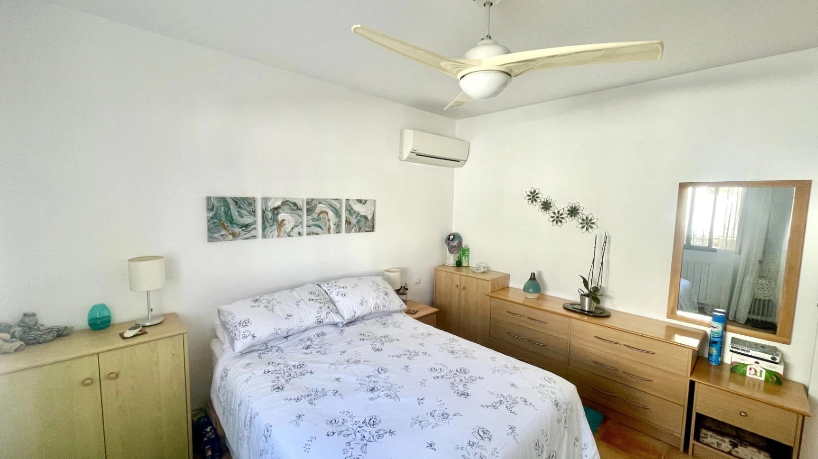 Villa te koop in Alcalali: Modern, met prachtig uitzicht