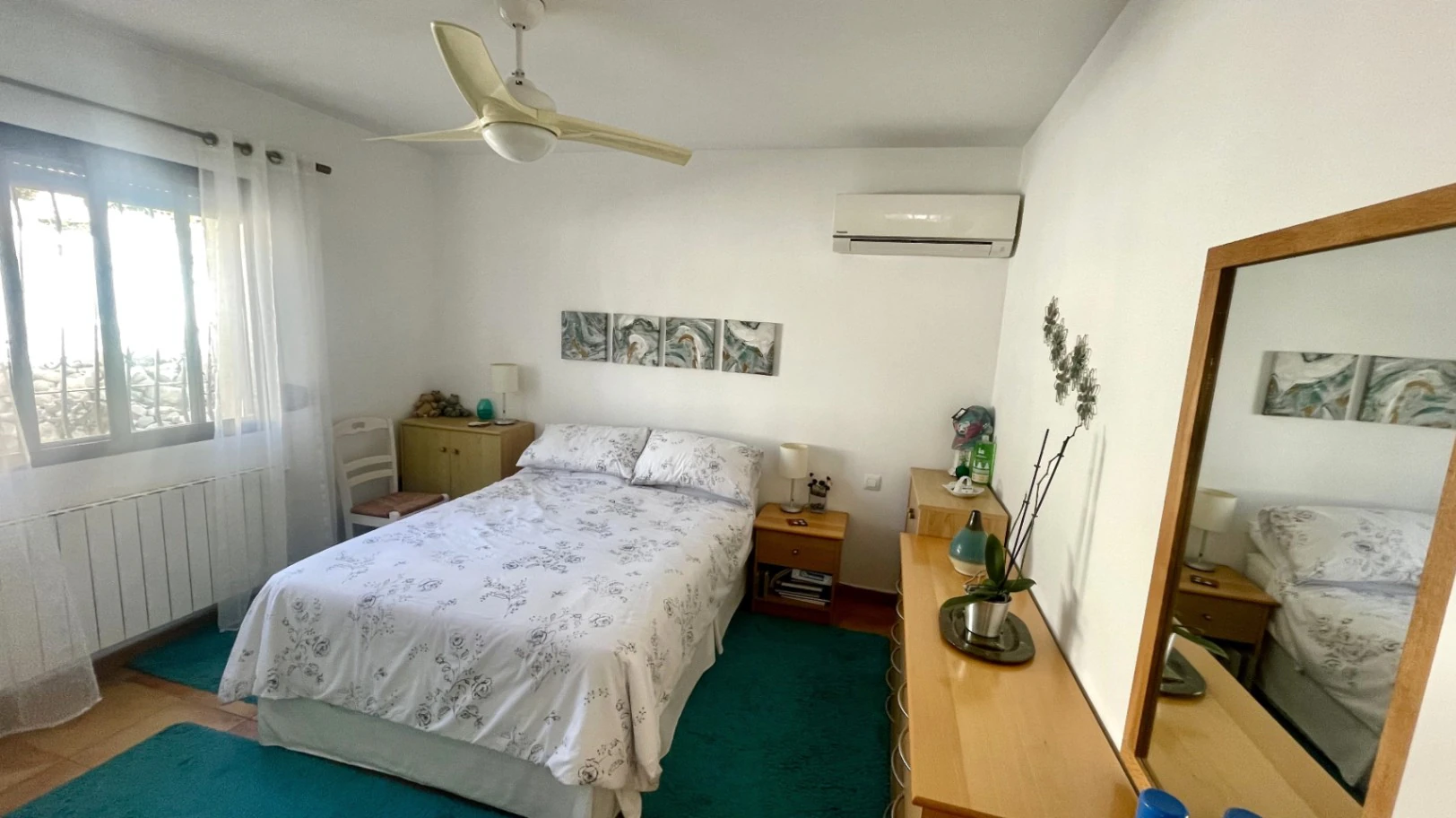 Villa te koop in Alcalali: Modern, met prachtig uitzicht