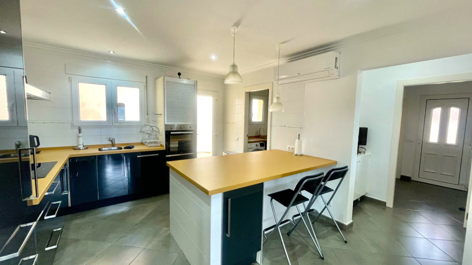 Villa en venta en Jalon: Lujosa, eficiente en energía
