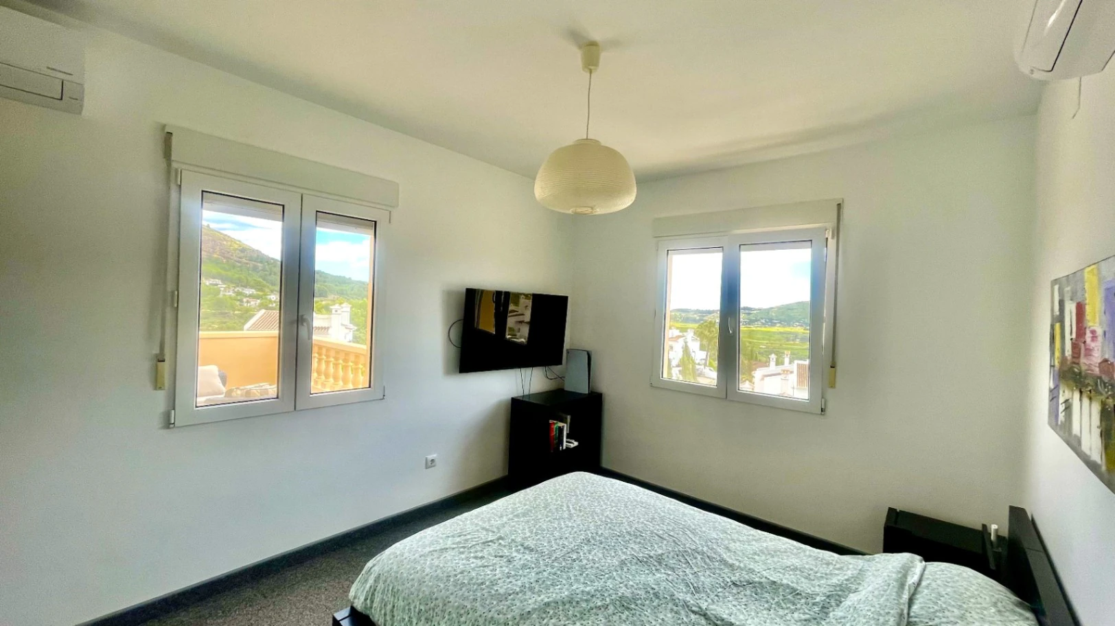 Villa en venta en Jalon: Lujosa, eficiente en energía