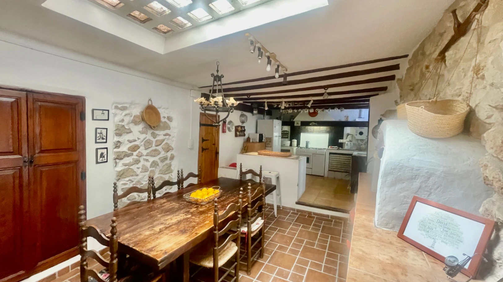 Dorpswoning in traditionele finca-stijl te koop in Llosa: uniek en charmant