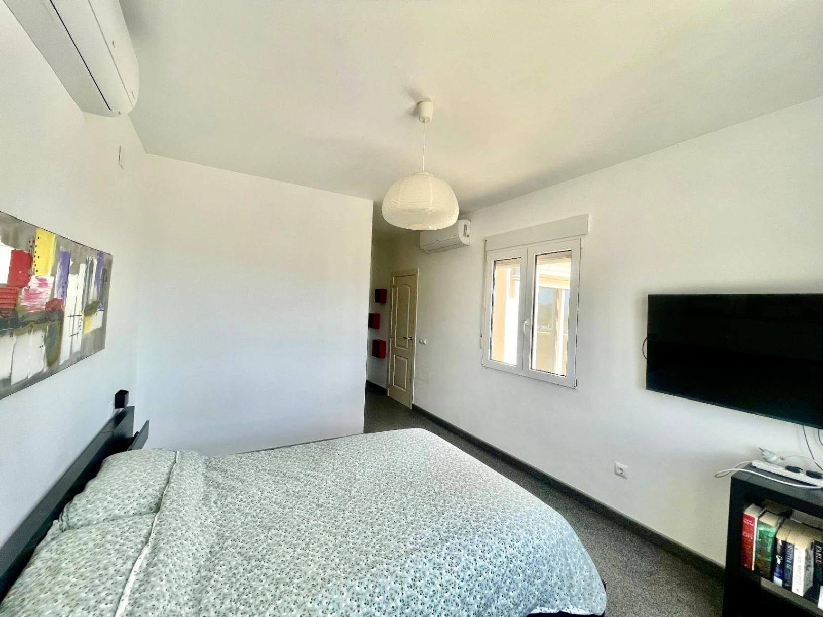 Villa en venta en Jalon: Lujosa, eficiente en energía