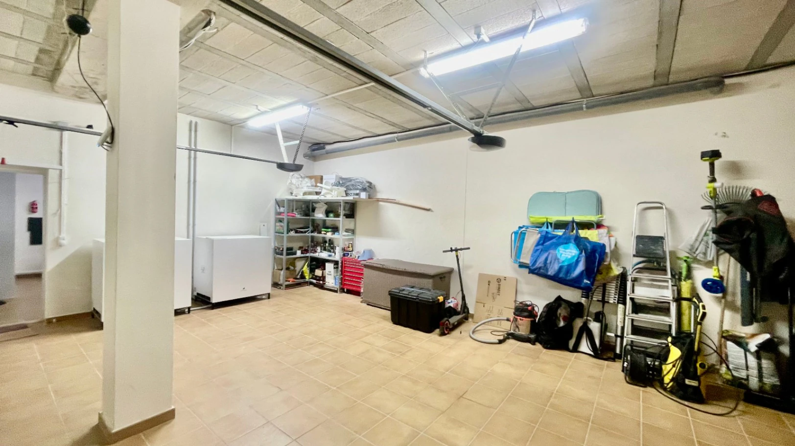 Villa en venta en Jalon: Lujosa, eficiente en energía