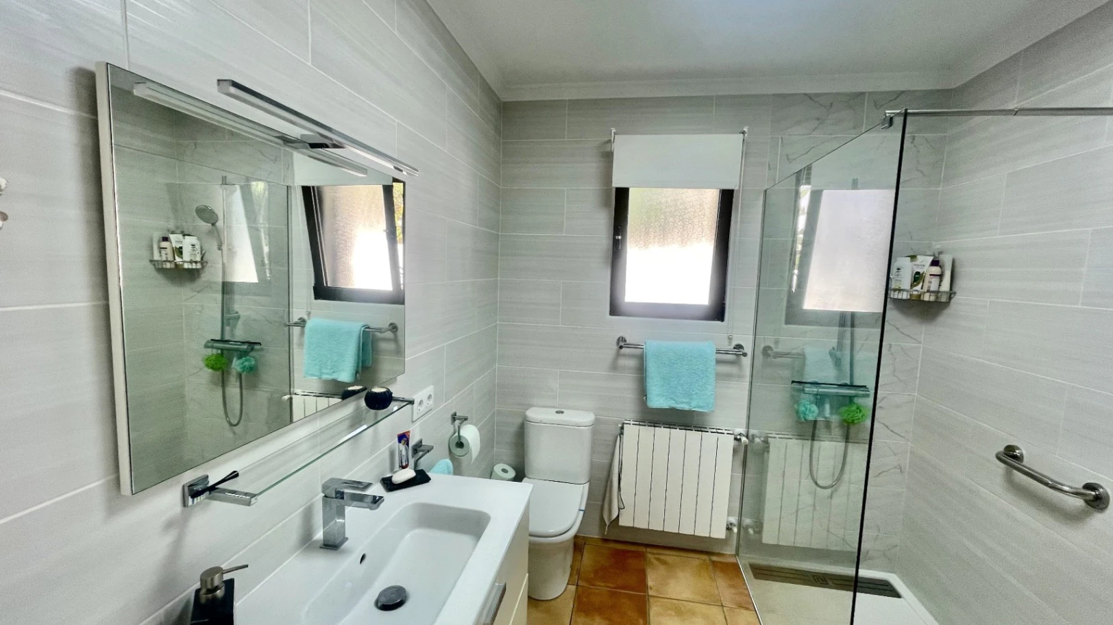 Villa te koop in Alcalali: Modern, met prachtig uitzicht