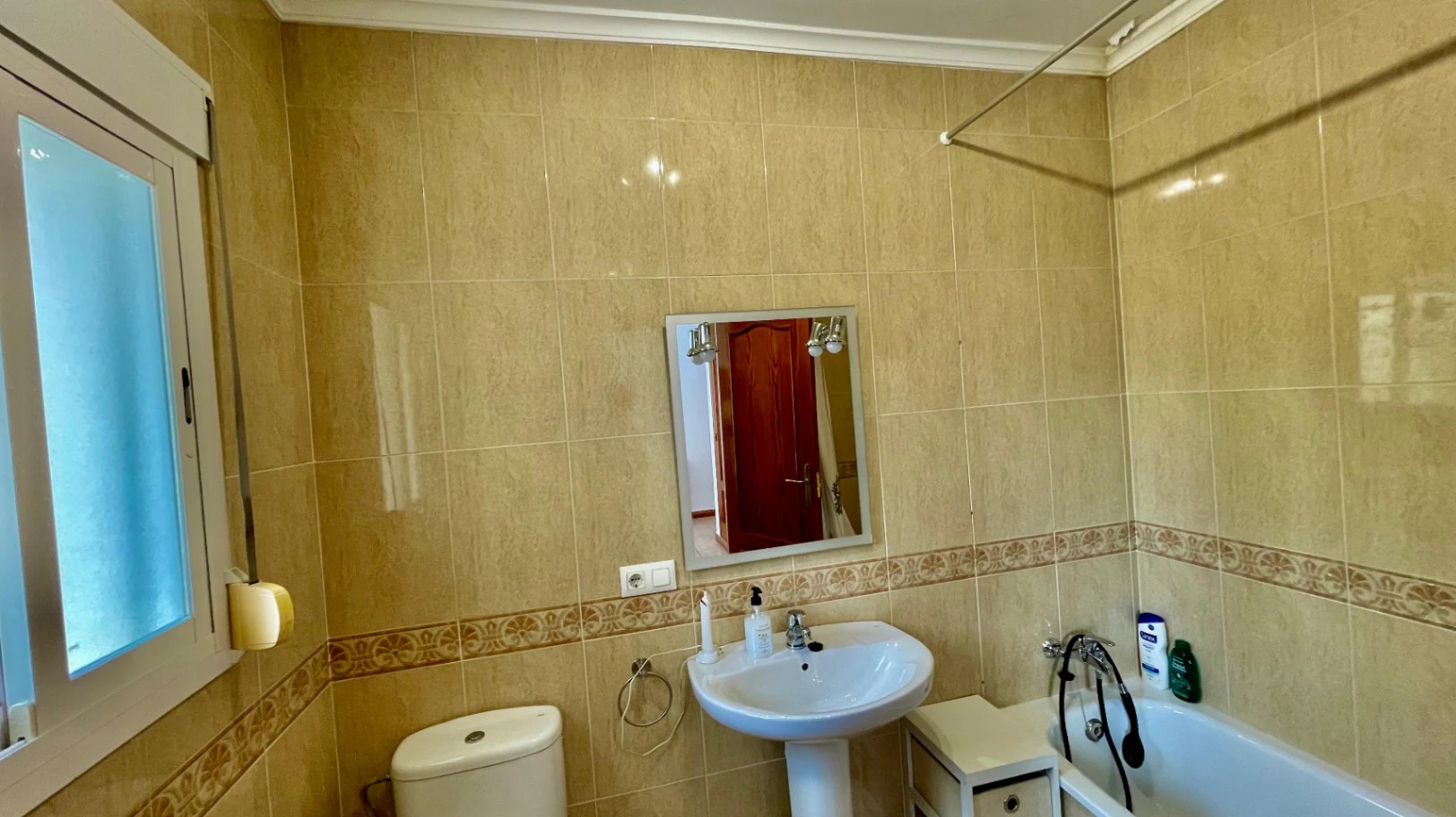Villa en venta en Alcalali: Orientación sur, todo en una sola planta