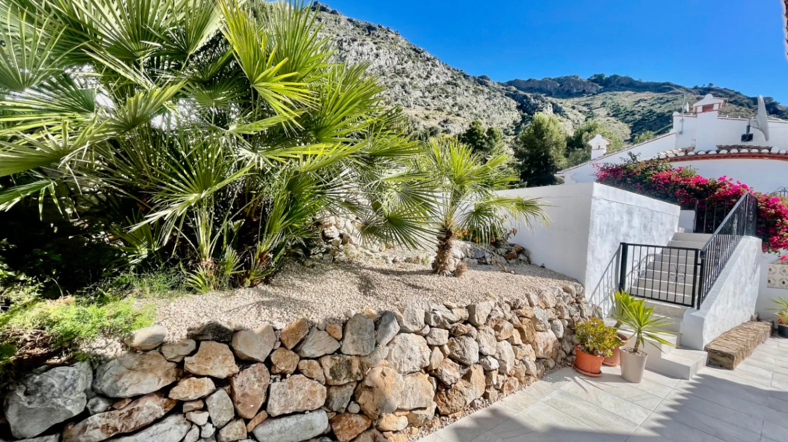 Villa en venta en Benigembla: Alta especificación, vistas fabulosas