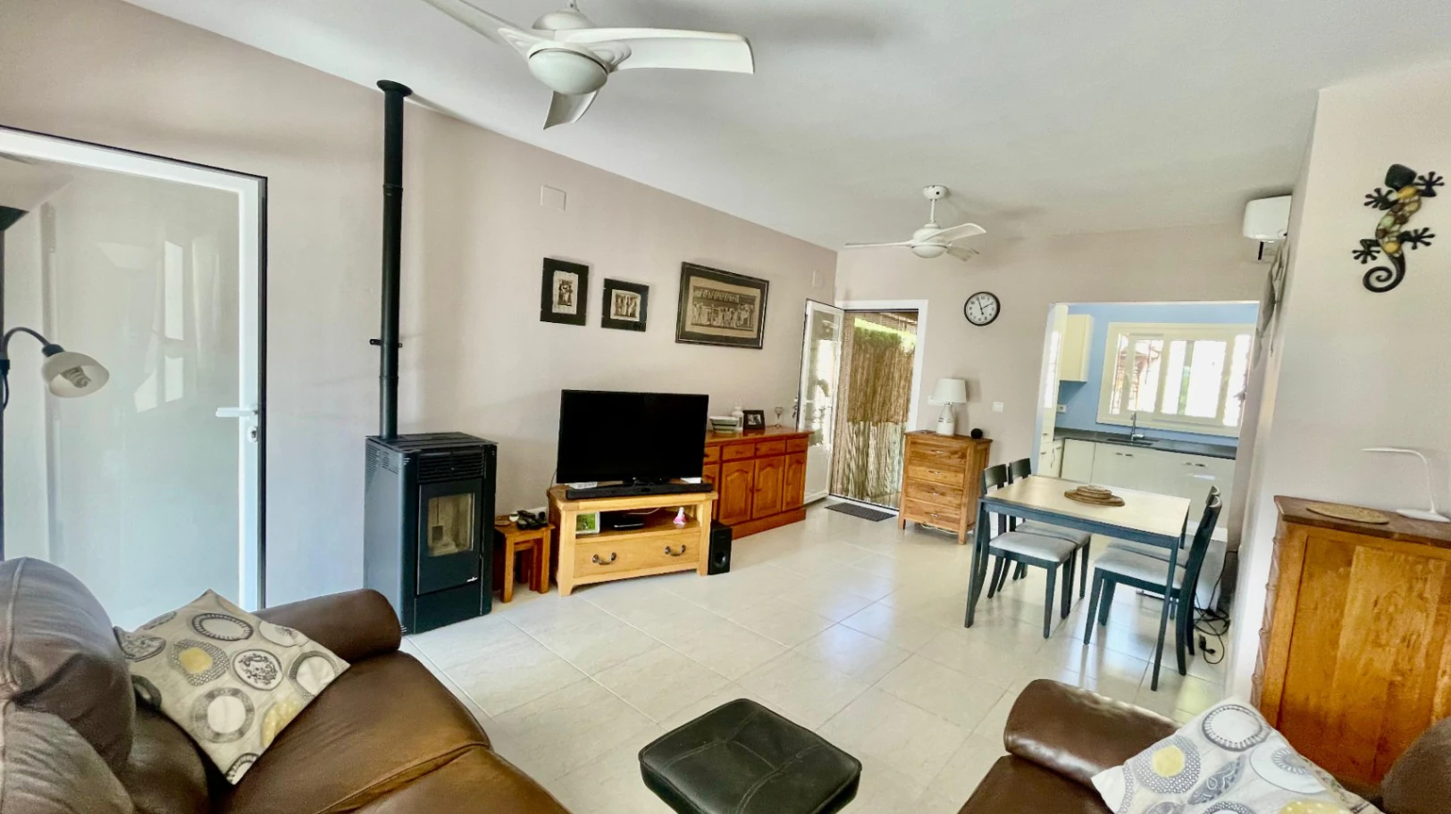 Villa adosada en venta en Murla - impecable, orientación sur