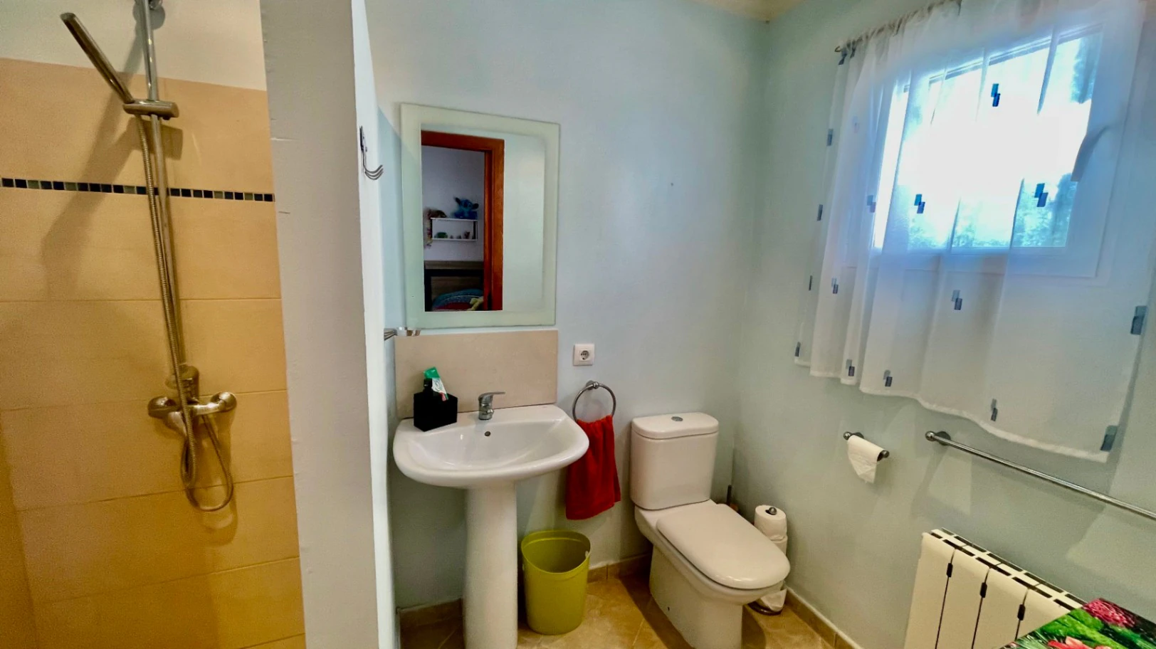 Villa for sale in Alcalali: One level, south-facing, generous plot