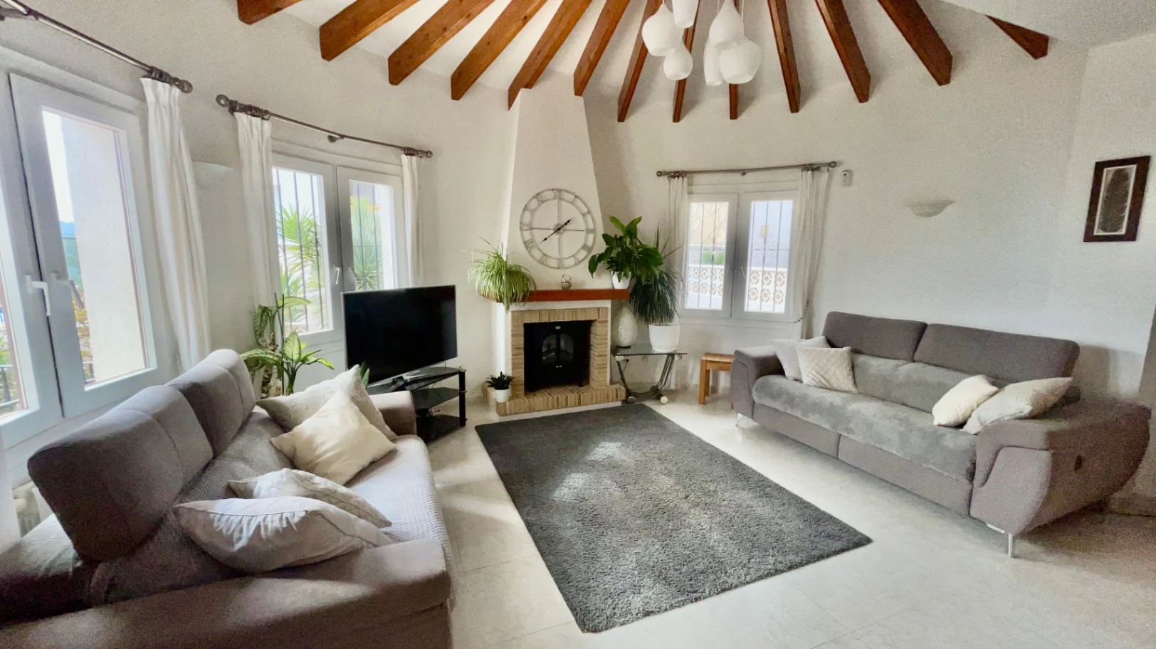 Villa en venta en Pedreguer - Impresionante, moderna, vistas espectaculares