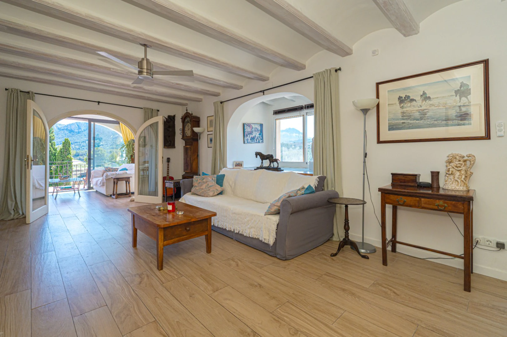Villa en venta en Benissa: Cuadras y terreno