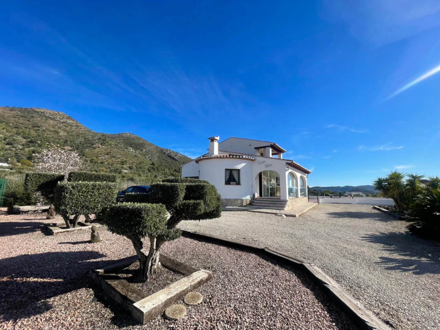 Villa en venta en Jalón: Ubicación apartada y muy solicitada