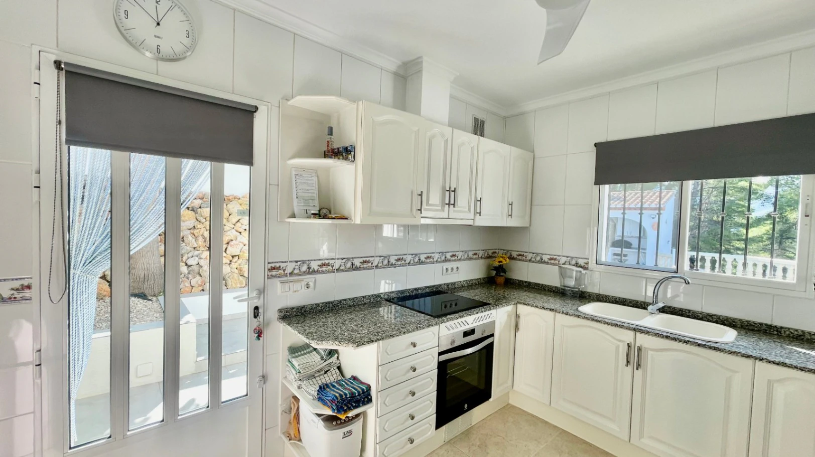 Villa for sale in Orba:  Contemporary, with breathtaking views