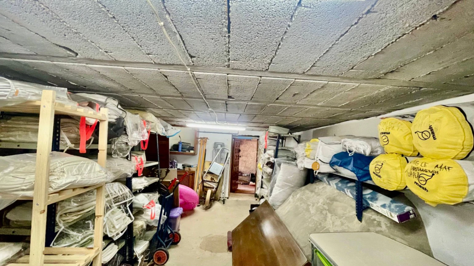 Fantastisch toevluchtsoord in finca-stijl – twee afzonderlijke woningen met twee zwembaden op een privéterrein van 2.032 m².