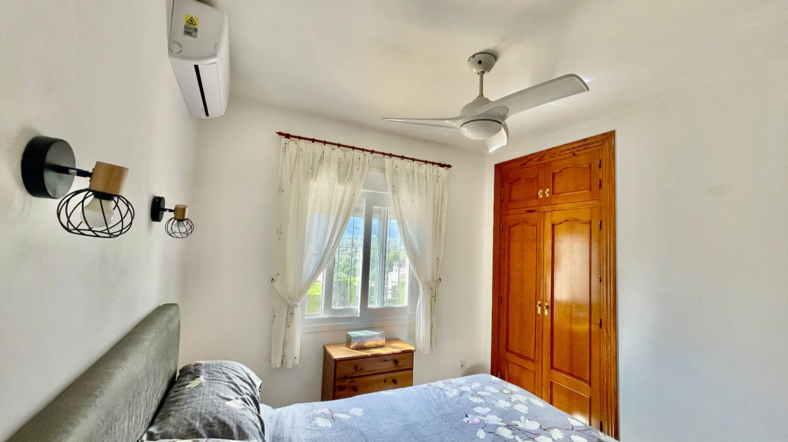 Villa adosada en venta en Murla - impecable, orientación sur
