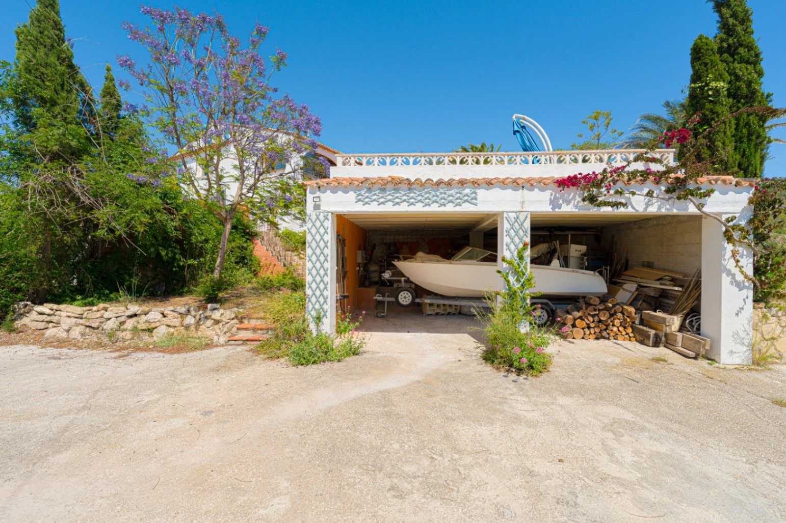 Villa en venta en Benissa: Cuadras y terreno