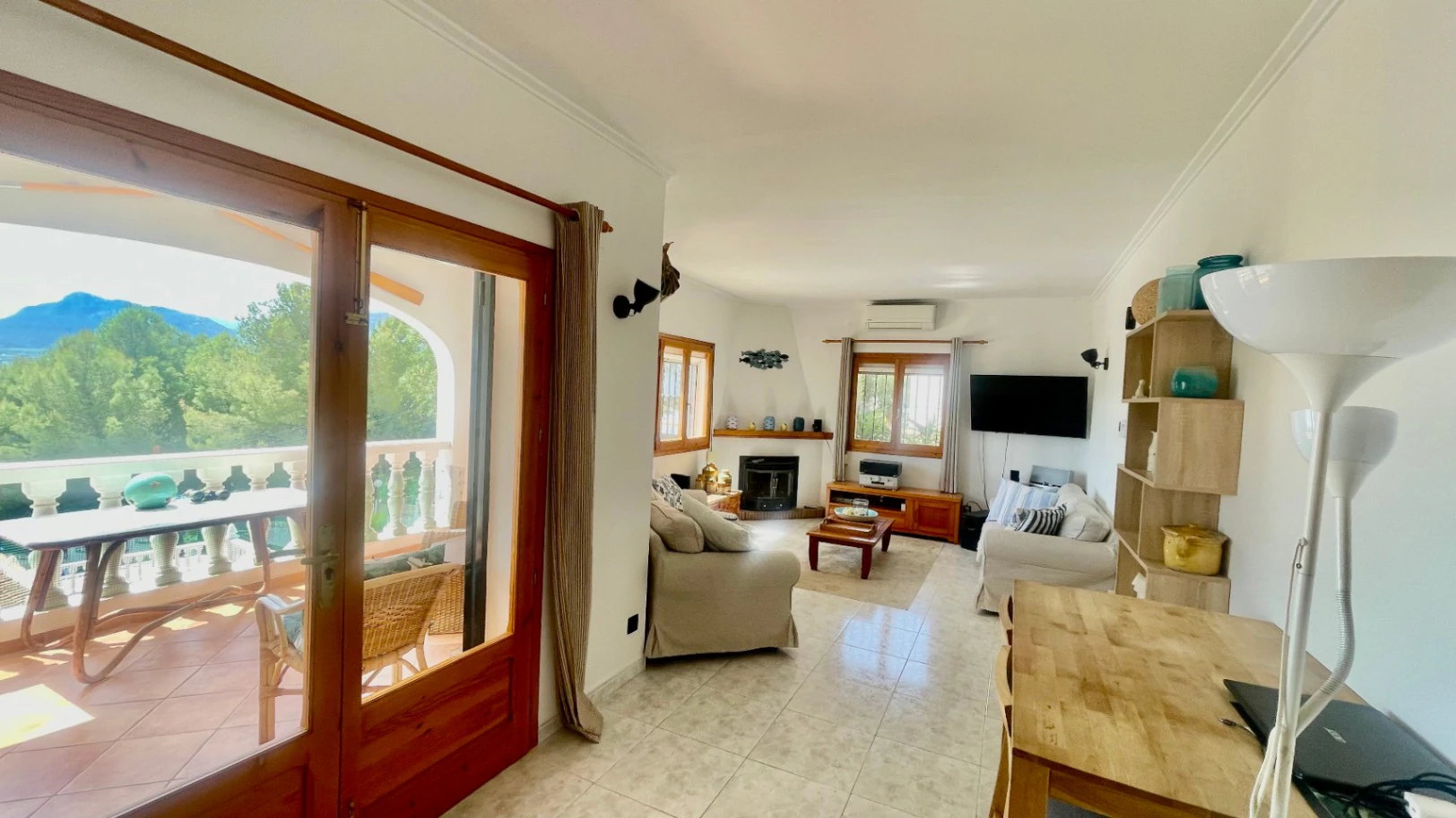 Villa for sale in Tormos: Spectacular views, guest apartment