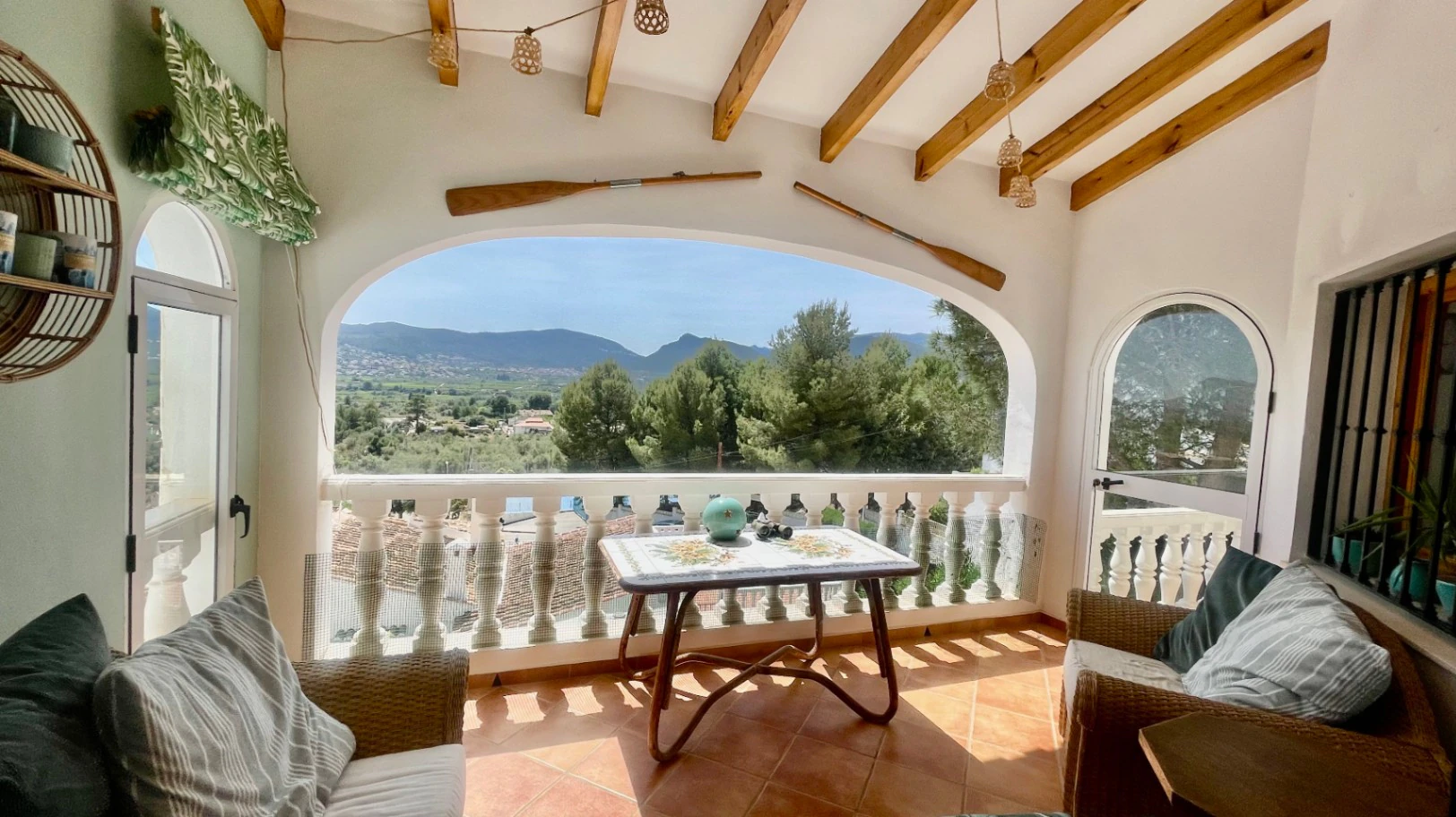 Villa for sale in Tormos: Spectacular views, guest apartment