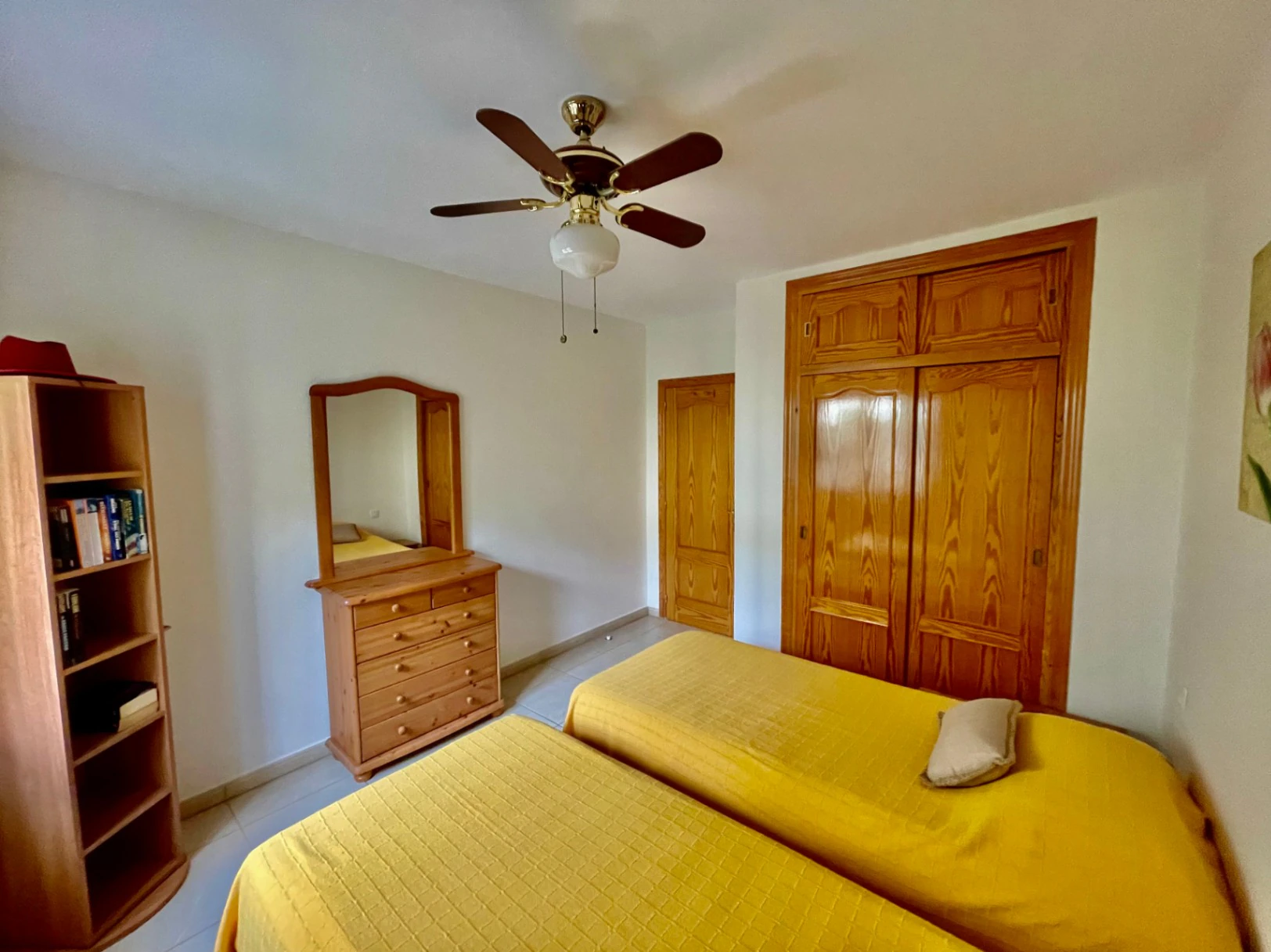 Villa en venta en Jalón: primera línea con espectaculares vistas orientadas al sur.