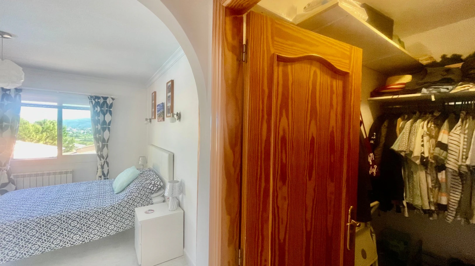 Villa for sale in Alcalali: Modern, immaculate, spacious corner plot