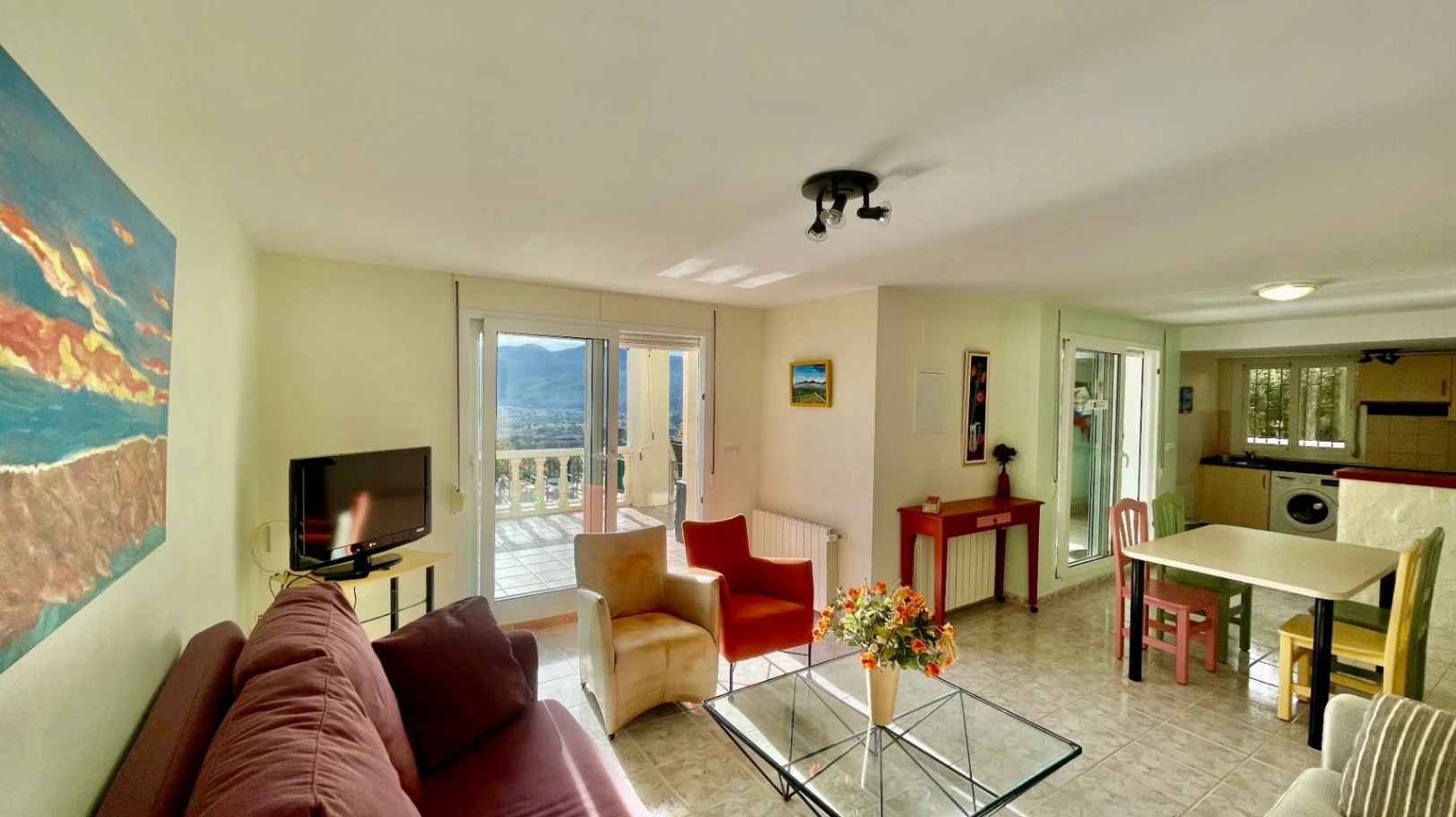 Villa en venta en Jalón: Orientada al sur, apartamento independiente para invitados.