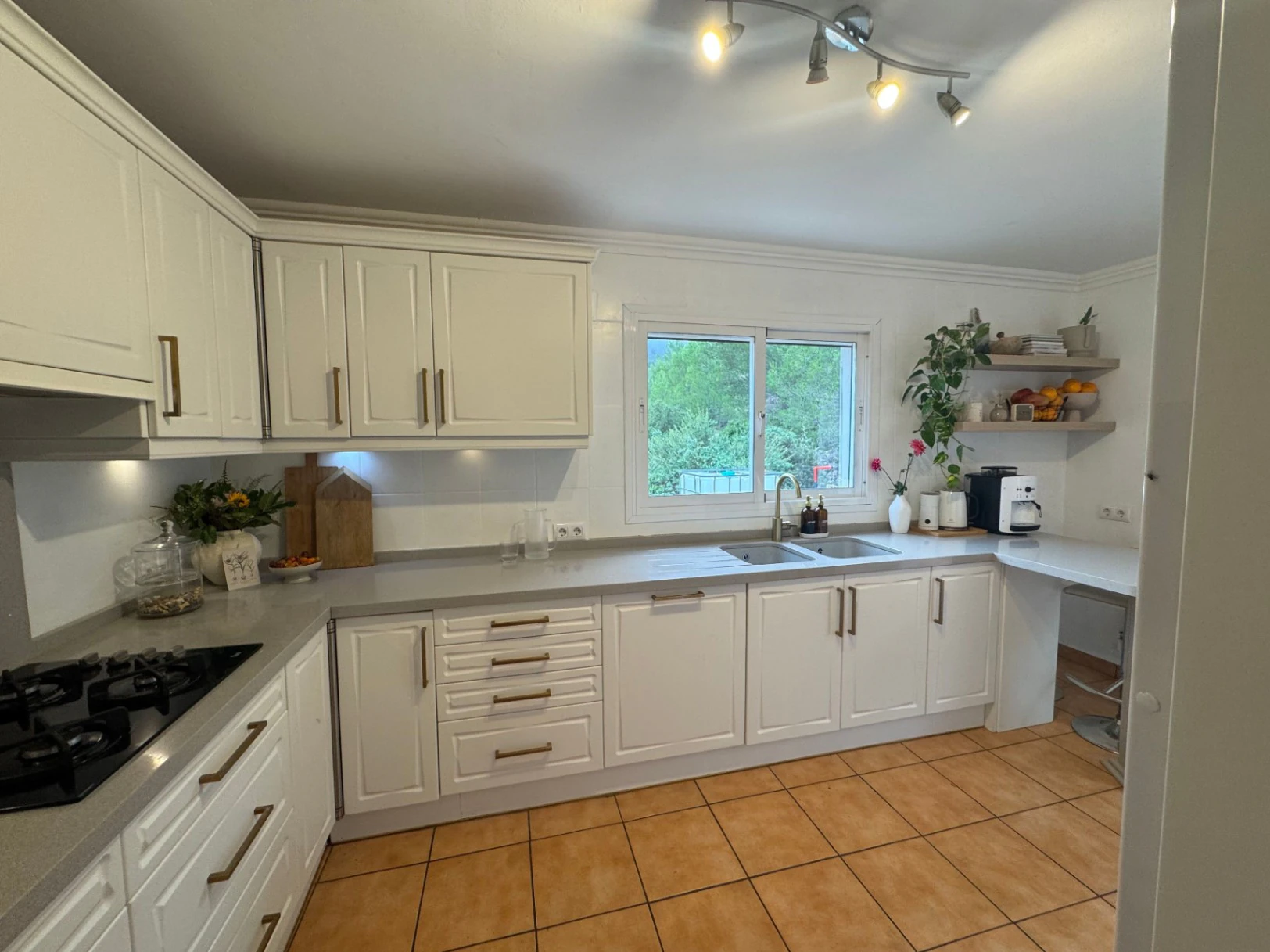Villa à vendre à Parcent : vue imprenable, emplacement paisible