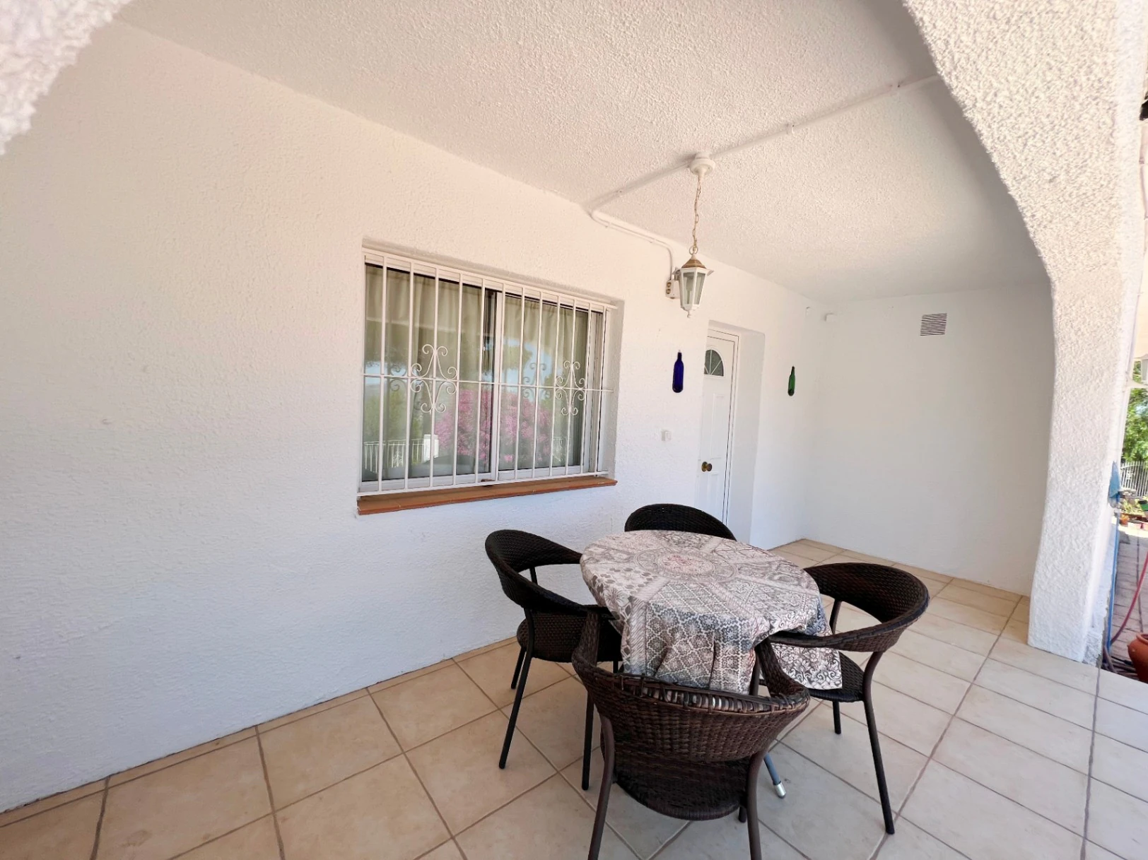 Villa à vendre à Parcent : vue imprenable, emplacement paisible