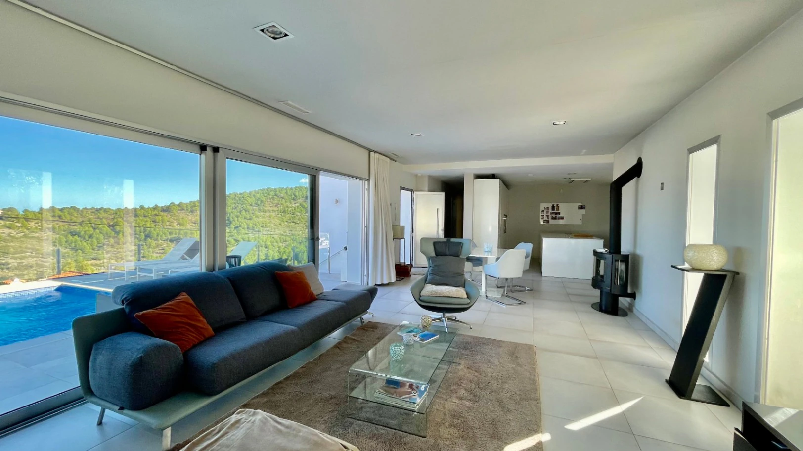 Villa for sale in Orba: Minimalist luxury, with fabulous views