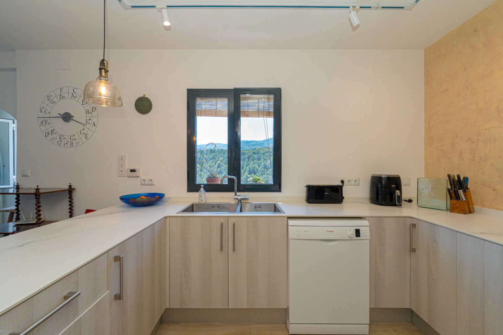 Villa en venta en Benissa: Cuadras y terreno