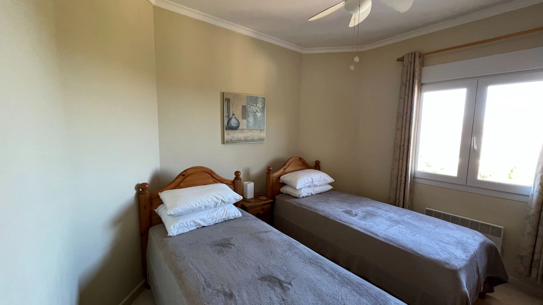 Villa for sale in Orba: Fabulous views, separate apartment