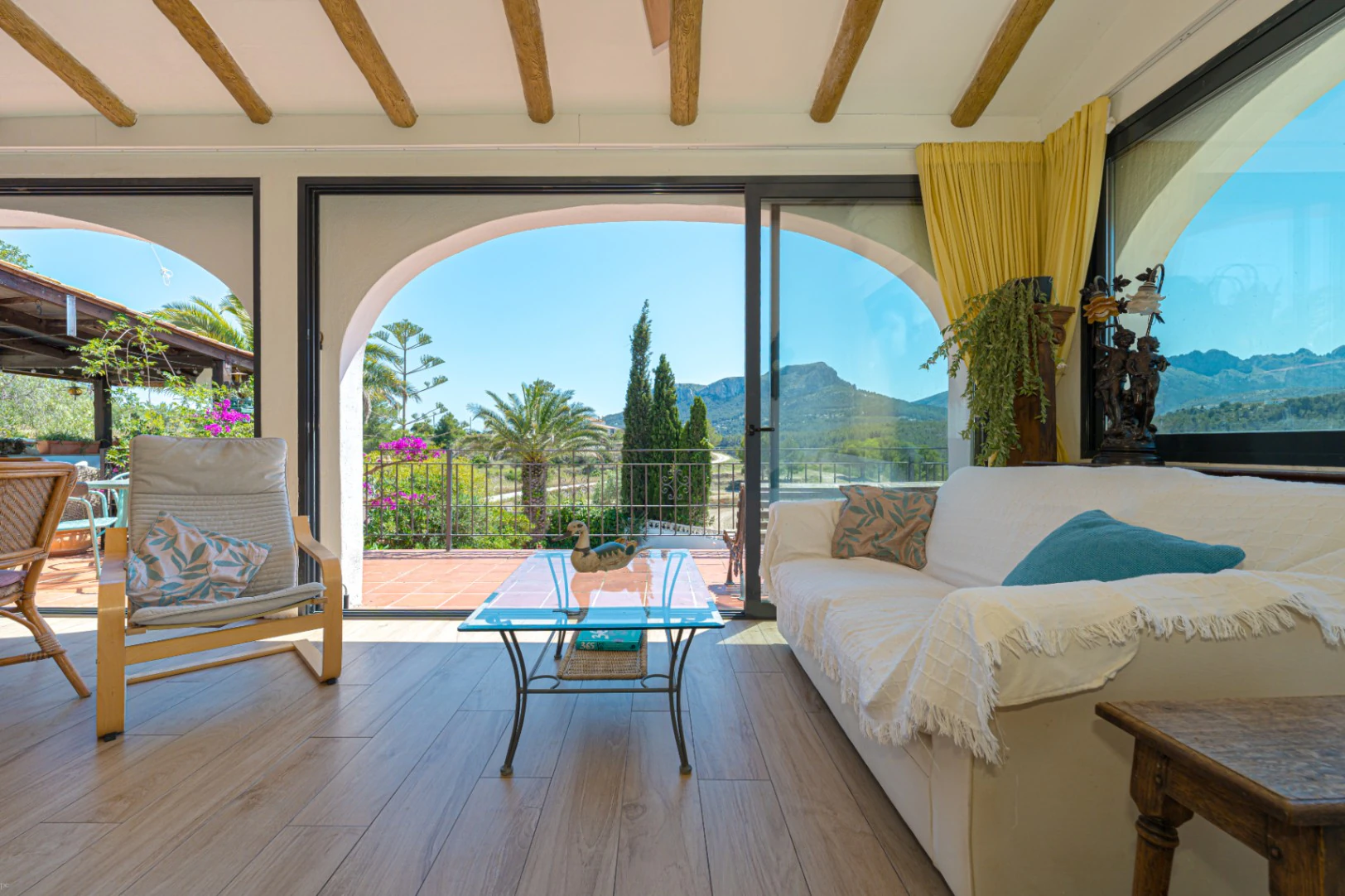 Villa en venta en Benissa: Cuadras y terreno