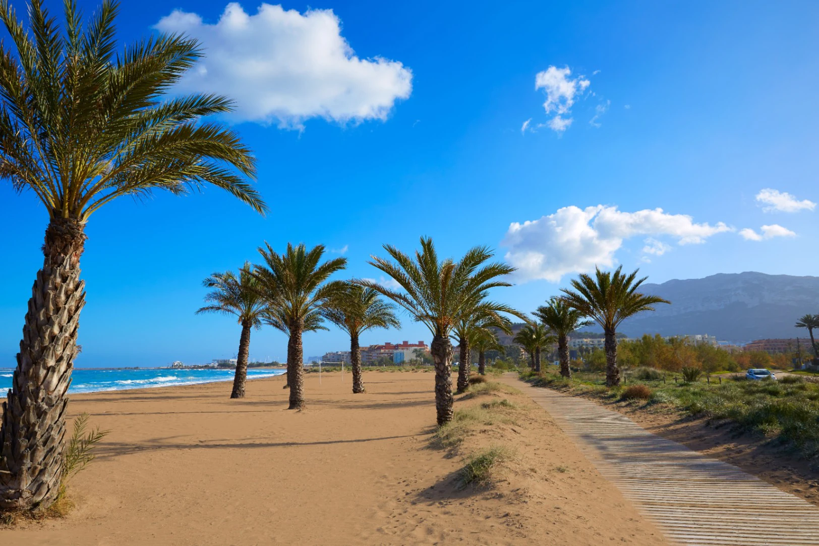Piso en venta en Denia: vistas al mar