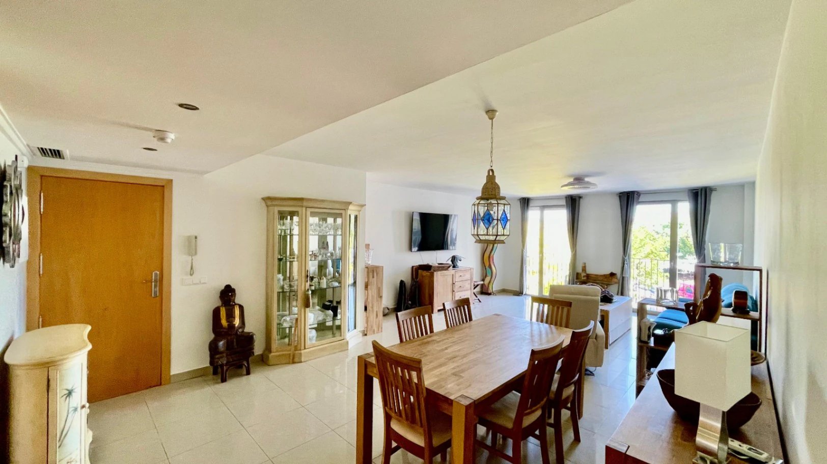Piso en venta en Jalón: luminoso, espacioso y con una gran terraza.