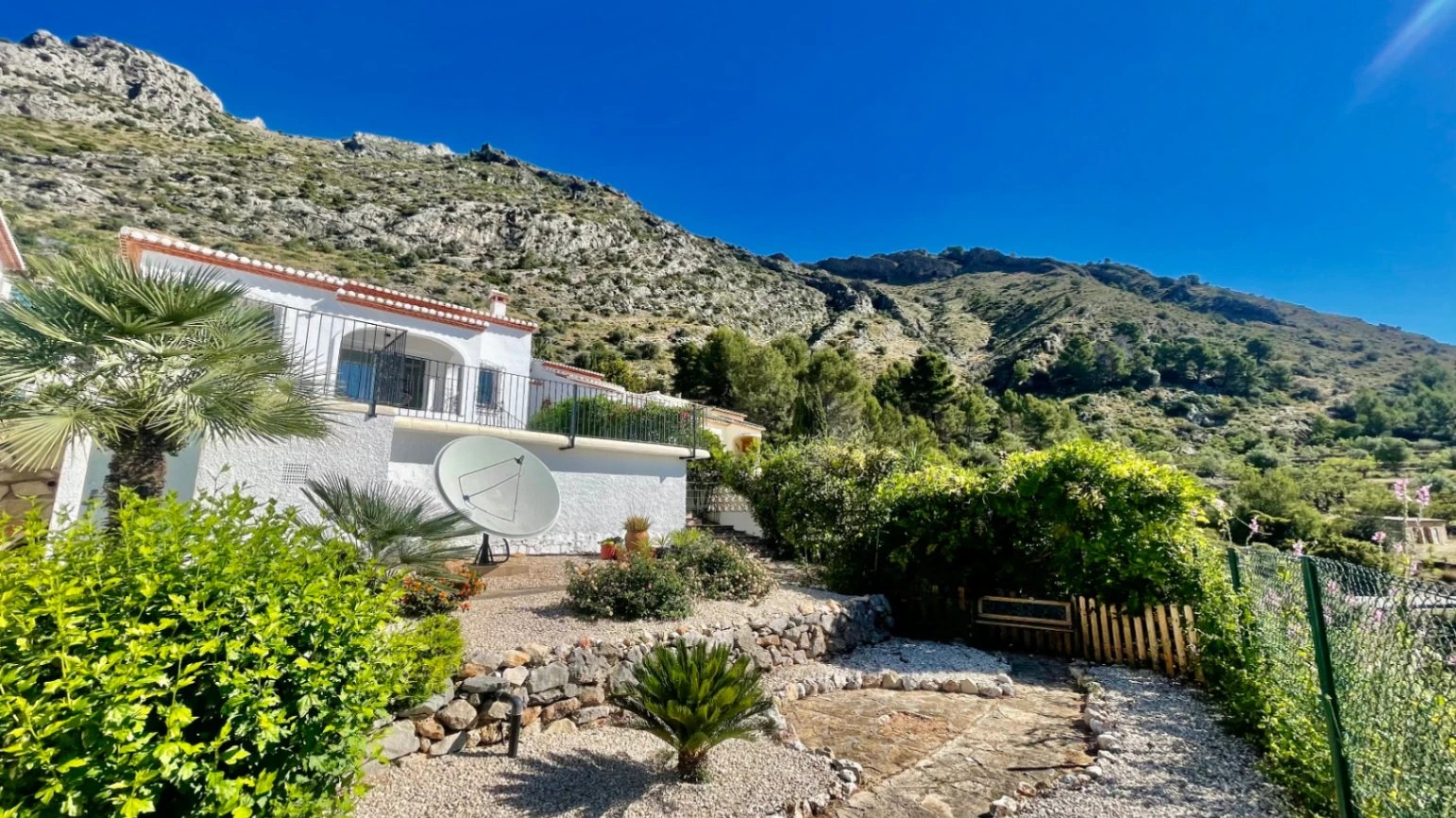 Villa en venta en Benigembla: Alta especificación, vistas fabulosas