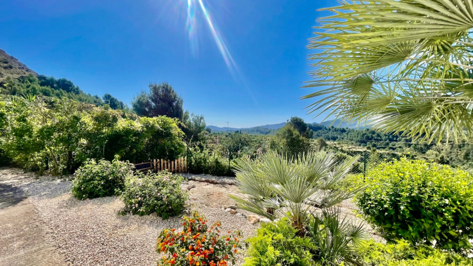 Villa en venta en Benigembla: Alta especificación, vistas fabulosas