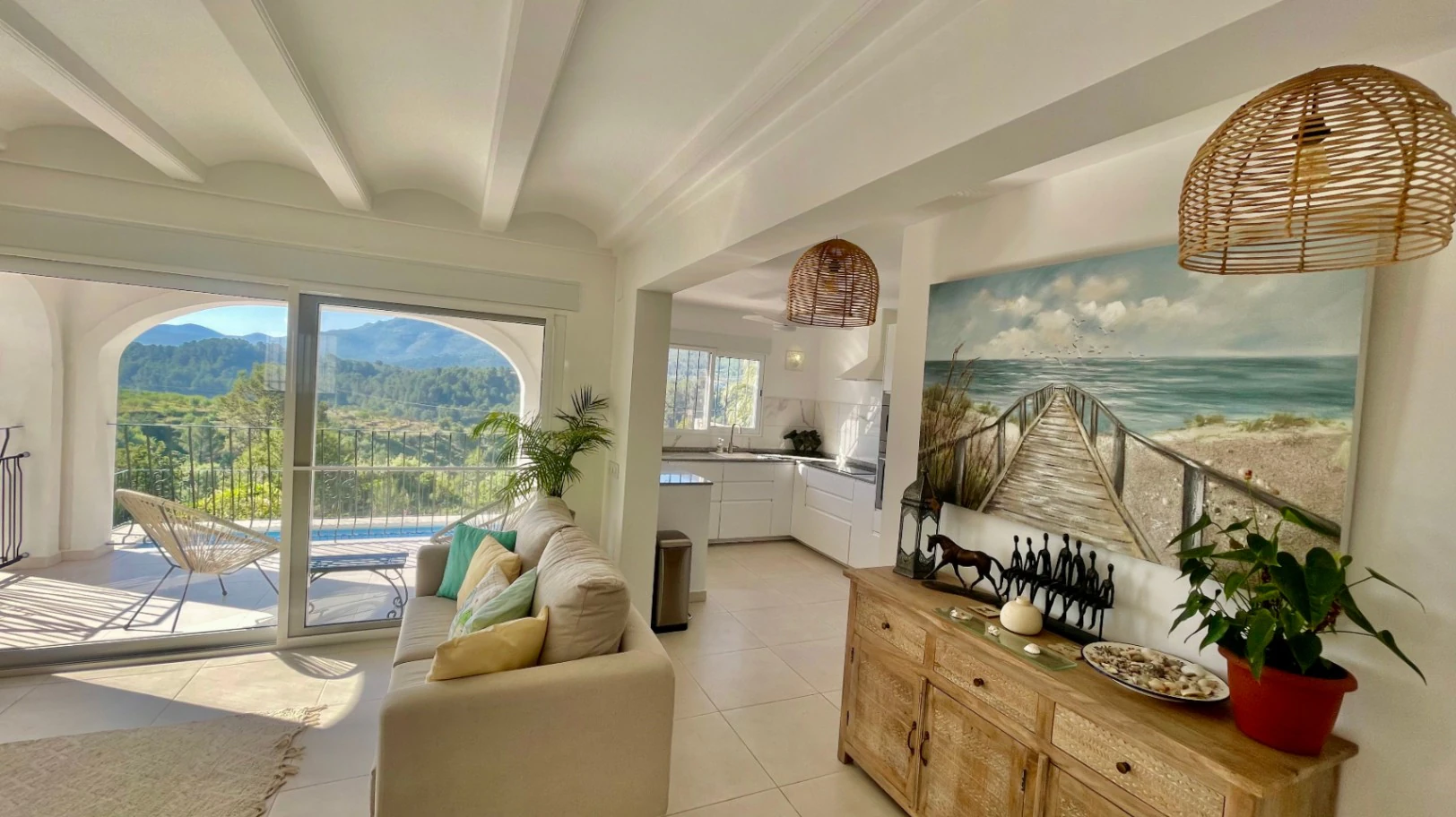 Villa for sale in Benigembla: High specification, fabulous views
