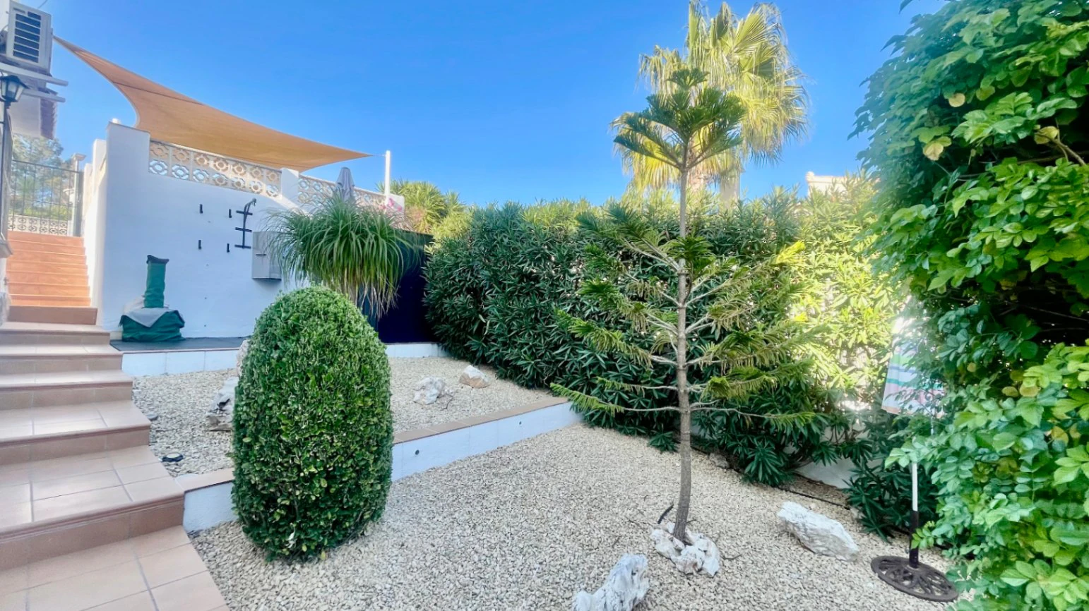 Villa for sale in Pedreguer - Impressive, modern, spectacular views